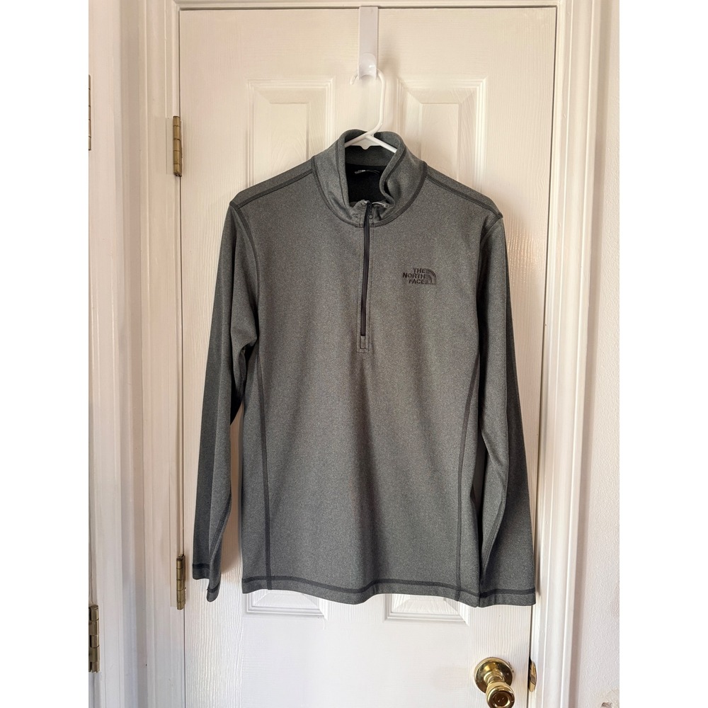 The North Face Mens Quarter Zip Pullover Heather Gray Long Sleeve Shirt Small